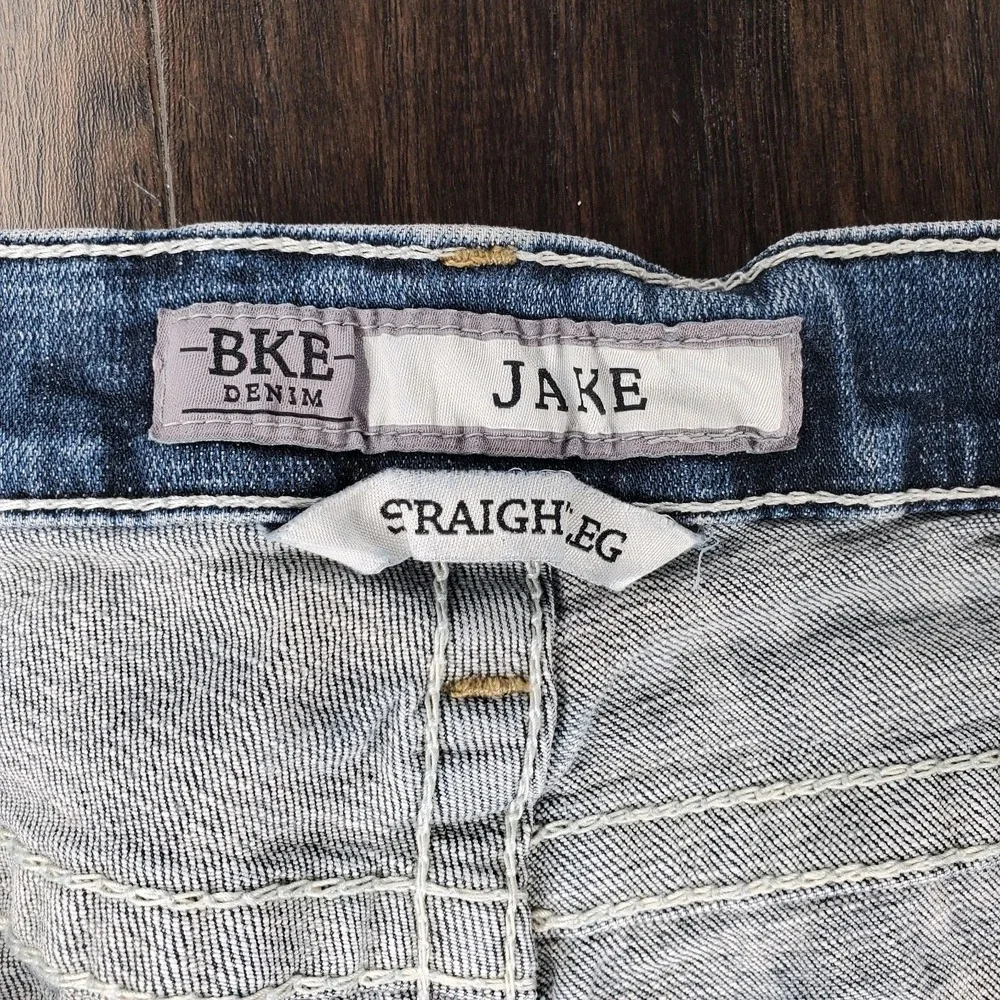 BKE Jake Jeans Mens 36L Straight Leg Denim Classic Casual Buckle Whiskered Faded